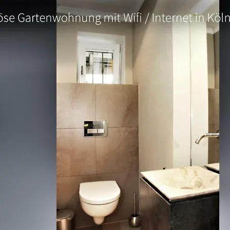 Apartmán Luxury Garden With Wifi In